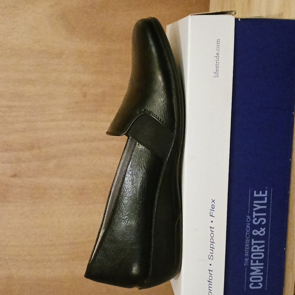 LifeStride Flat Memory Foam 8 M Black - Picture 2 of 5